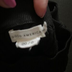 Good American ribbed flare leggings